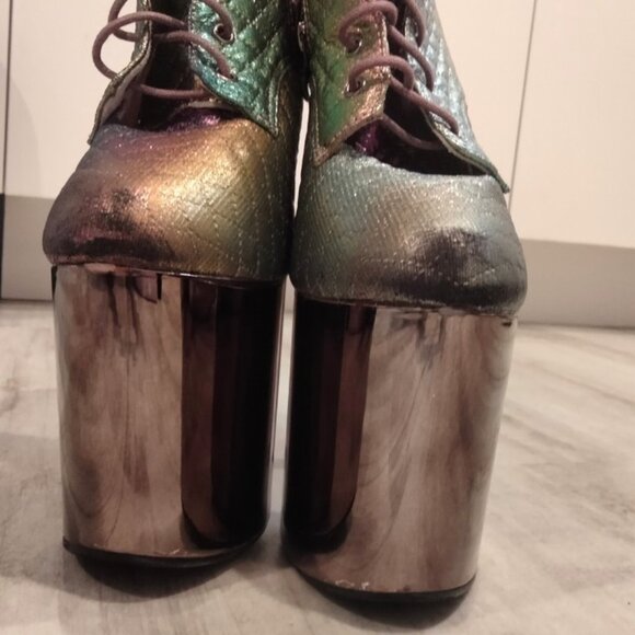 Iridescent Silver Mermaid 8" Platform Stilettos - Picture 7 of 10